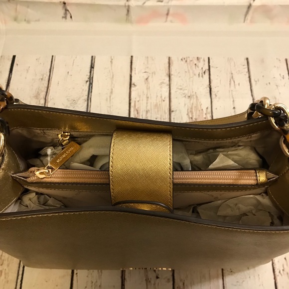 Michael Kors handbag - Picture 2 of 8